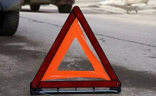 Два человека пострадали в ДТП с перевернувшейся «Нивой» в Кузбассе